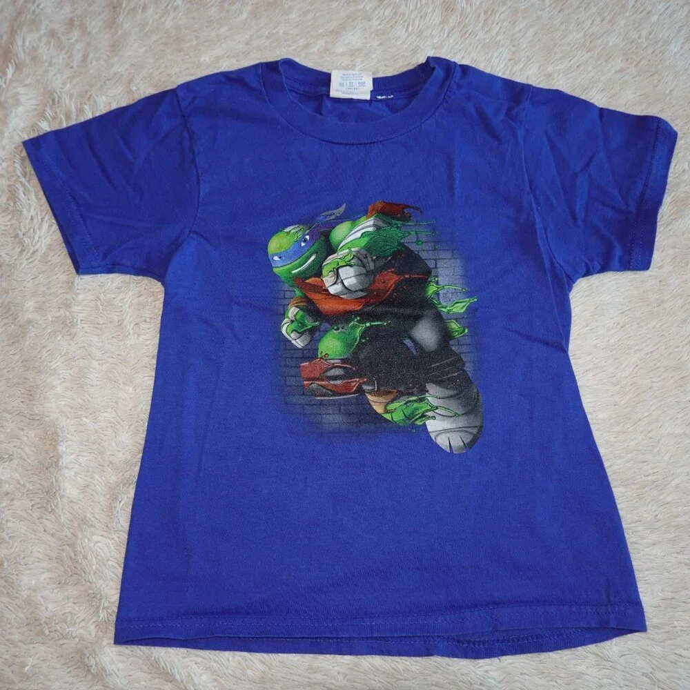 Boys Size 4/5 Leonardo Teenage Mutant Ninja Turtles TMNT Short Sleeve Graphic T